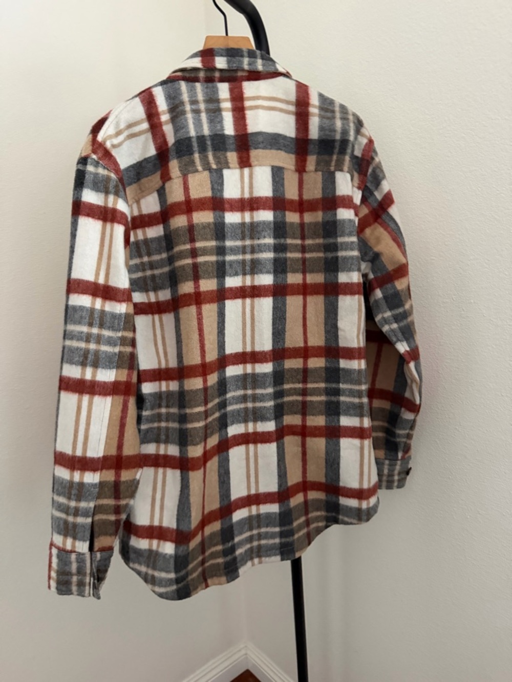 Zara Plaid Shacket in Cream, Red & Gray shirt jacket - Picture 3 of 4
